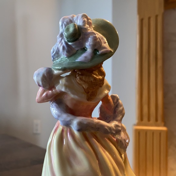 vintage Royal Doulton bone china HN 3360 Katie - Picture 3 of 5